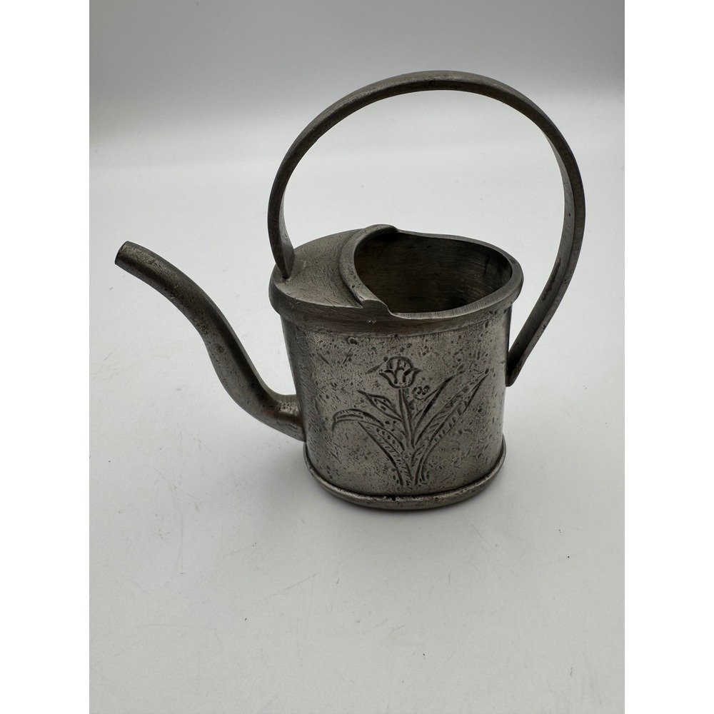 Vintage EPU Peltro Italy 95% Zinn Pewter Miniature Watering Can Tulip Floral 4.5 - Picture 3 of 10